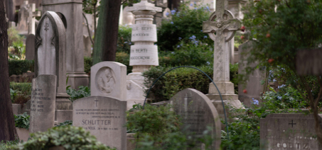 Вечный вопрос: гранит или мрамор? Что выбрать для памятника?